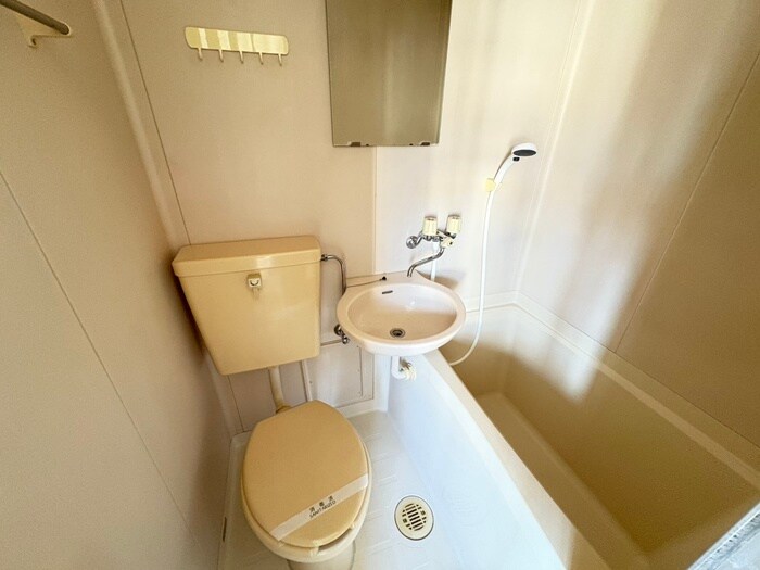 カサベルデ中村の物件内観写真