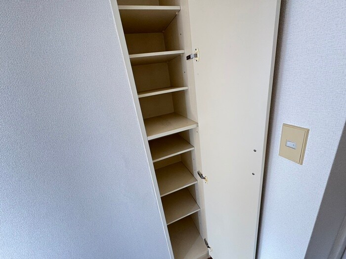 カサベルデ中村の物件内観写真