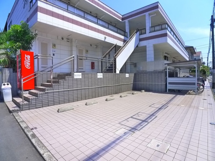 ＮＪマンションの物件外観写真