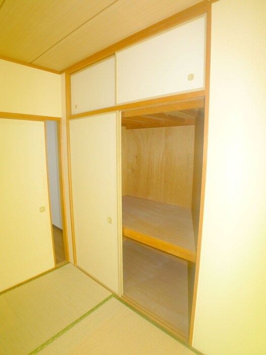 ラフォ－レひらとＡ棟の物件内観写真