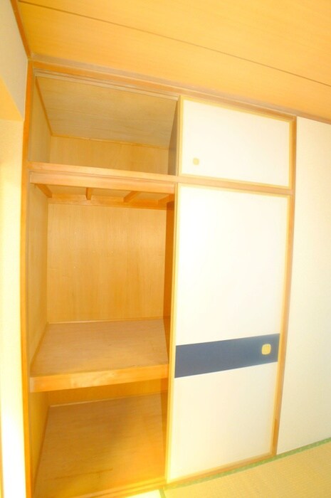 ラフォ－レひらとＡ棟の物件内観写真