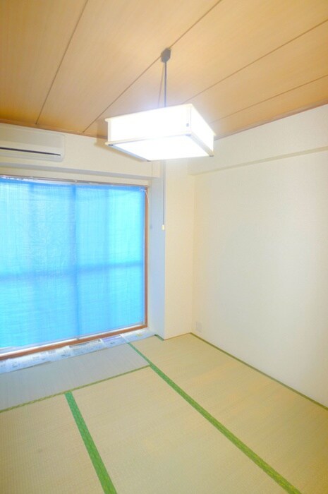 ラフォ－レひらとＡ棟の物件内観写真