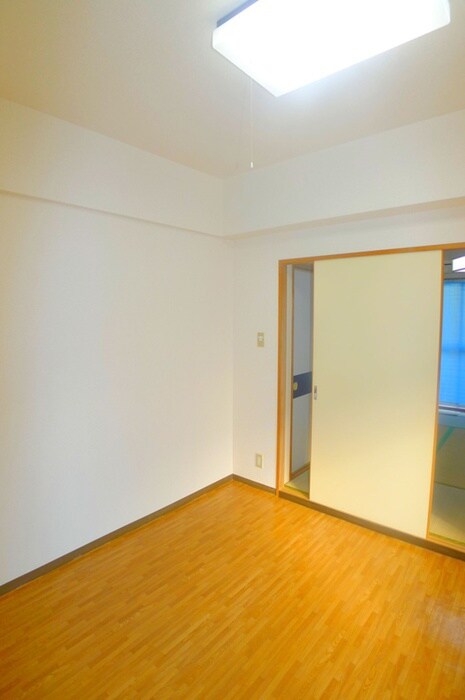 ラフォ－レひらとＡ棟の物件内観写真