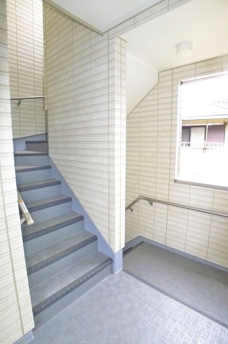 グランダ千葉の物件外観写真