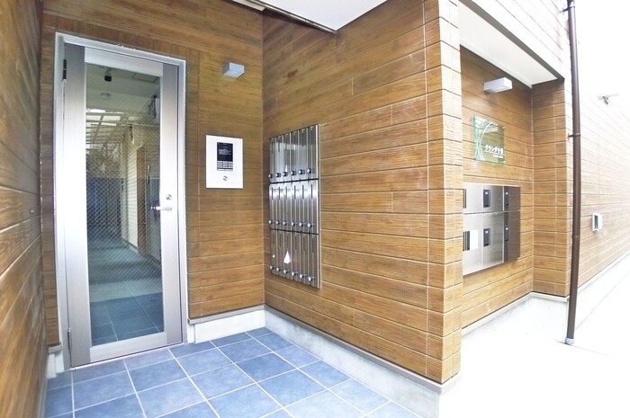 グランダ千葉の物件外観写真