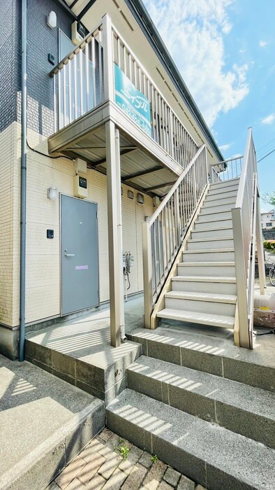 エスポワ－ルみどり町の物件外観写真