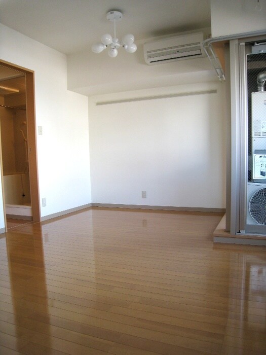 プリマヴェ－ラの物件内観写真