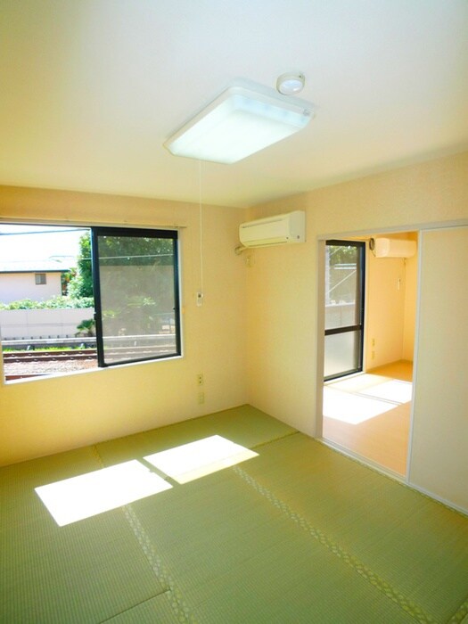 ﾘﾊﾞ-ｻｲﾄﾞﾊｲﾂ6号館の物件内観写真