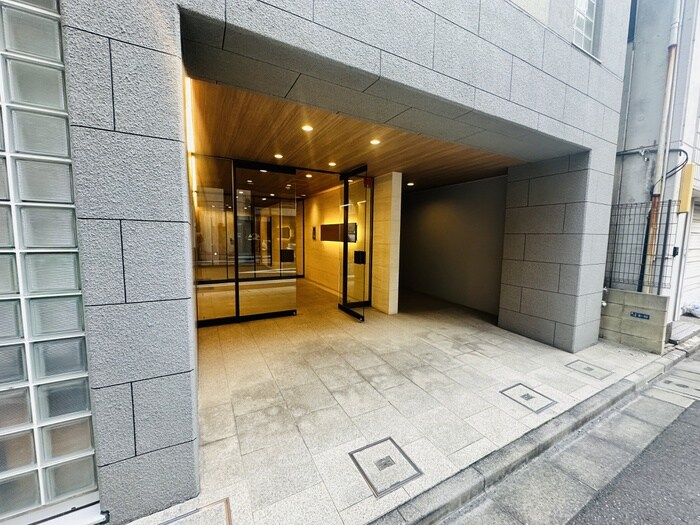 ﾆｭ-ｼﾃｨ-ｱﾊﾟ-ﾄﾒﾝﾂ新川Ⅱの物件外観写真