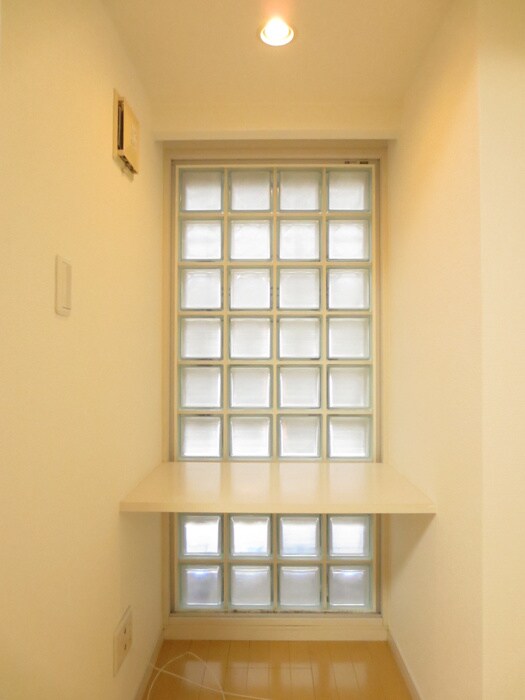 ﾆｭ-ｼﾃｨ-ｱﾊﾟ-ﾄﾒﾝﾂ新川Ⅱの物件内観写真