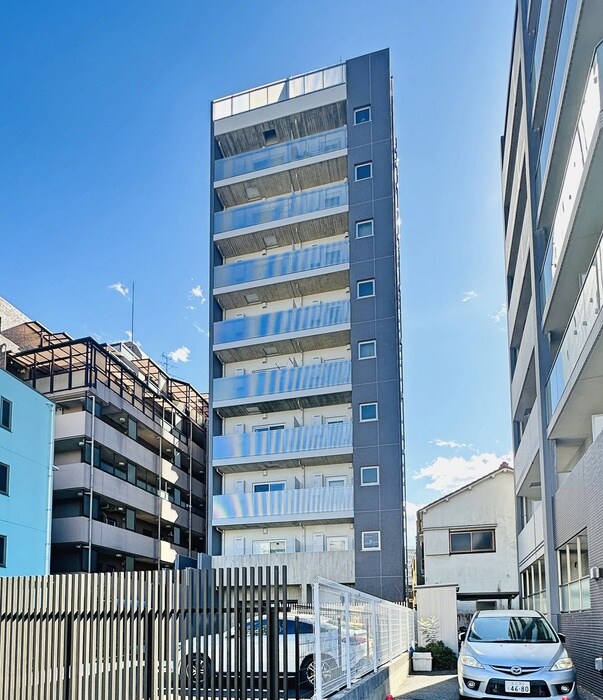 コンフォリア南千住の物件外観写真