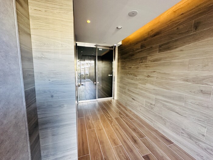 コンフォリア南千住の物件外観写真