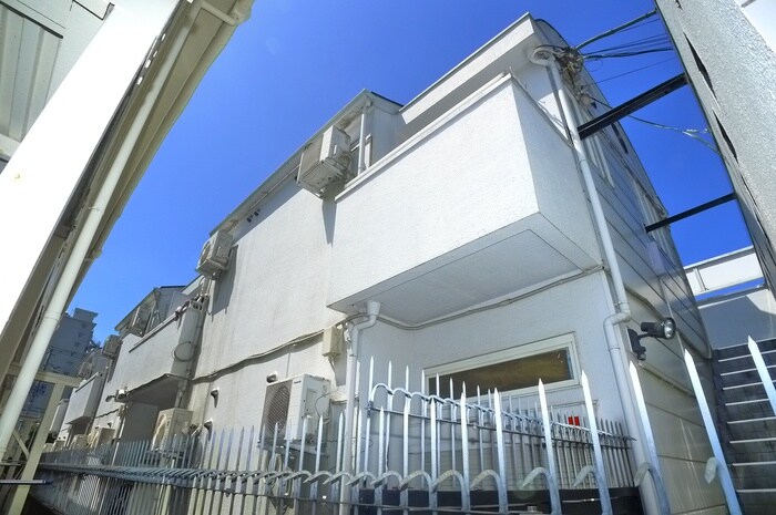 フェリス新松戸の物件外観写真