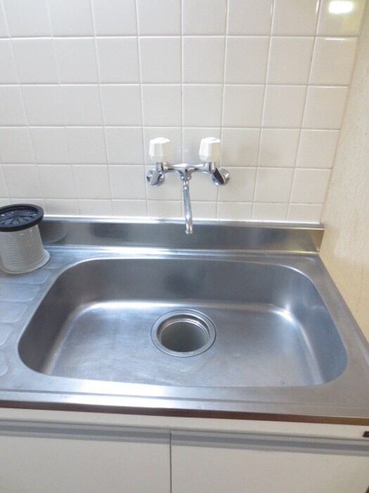 ラ－ジガ－デンＢの物件内観写真