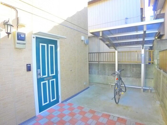 ロ－ズベリ－の物件外観写真