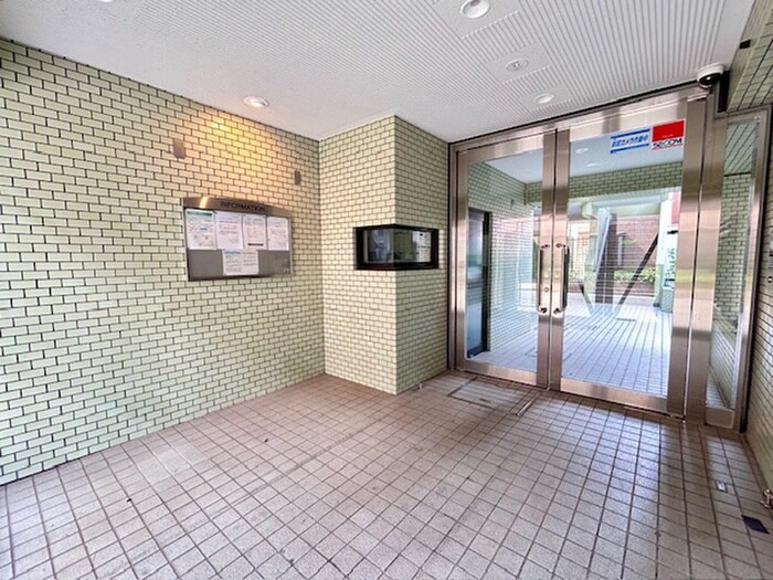 ビッグヴァン日吉ホームズ(106)の物件外観写真