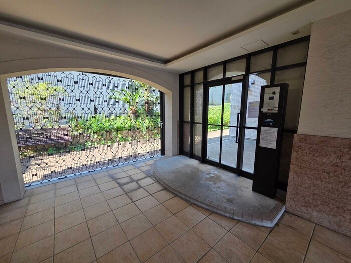 KENZO HAUSyokodaiの物件外観写真