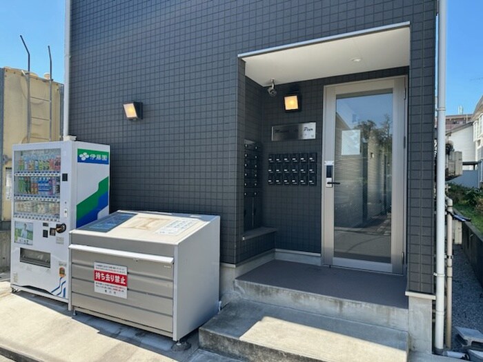 メゾン・ド・ピアの物件外観写真