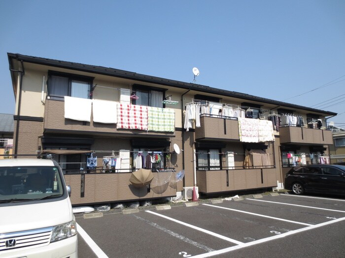 ハイカムール東橋本の物件外観写真