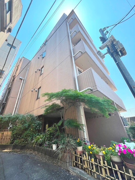 グランディール佐藤の物件外観写真