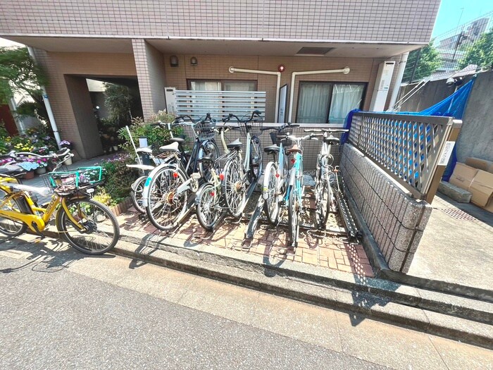 グランディール佐藤の物件外観写真