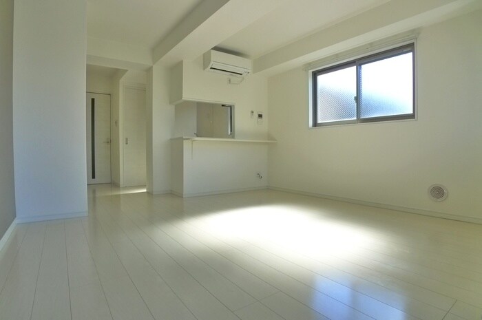 first Step 西小岩の物件内観写真