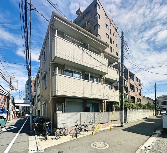 ステラカーサの物件外観写真