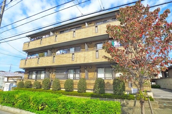 グランドュ－ルの物件外観写真