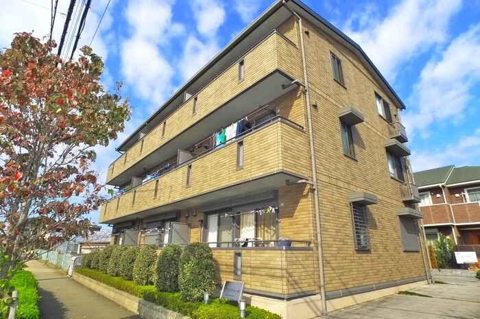 グランドュ－ルの物件外観写真