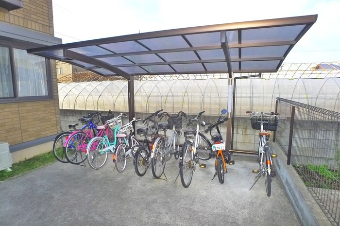 グランドュ－ルの物件外観写真