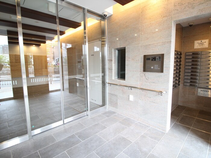 レジディア板橋の物件外観写真