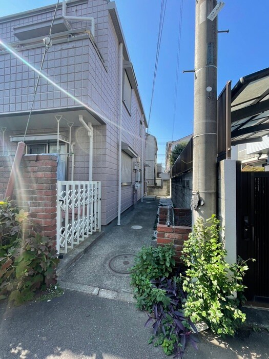 カーサヴェルデ(201)の物件外観写真