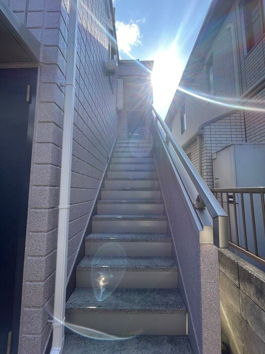 カーサヴェルデ(201)の物件外観写真