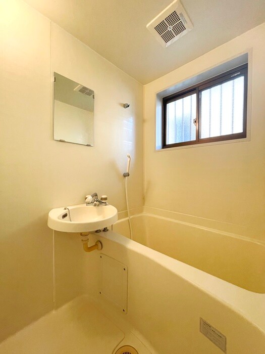 フラッツ持田Ａの物件内観写真