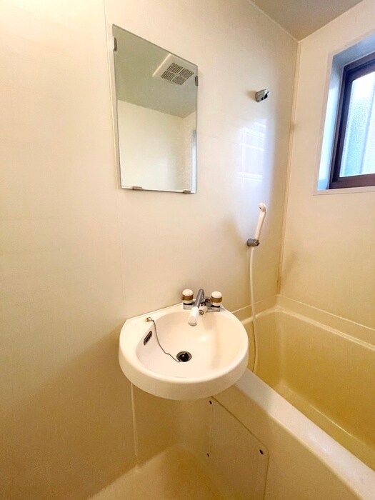 フラッツ持田Ａの物件内観写真