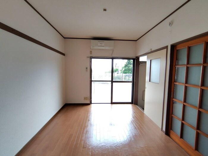 フラッツ持田Ａの物件内観写真