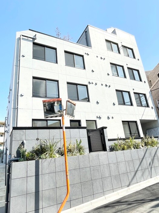 ALTERNA早稲田の物件外観写真