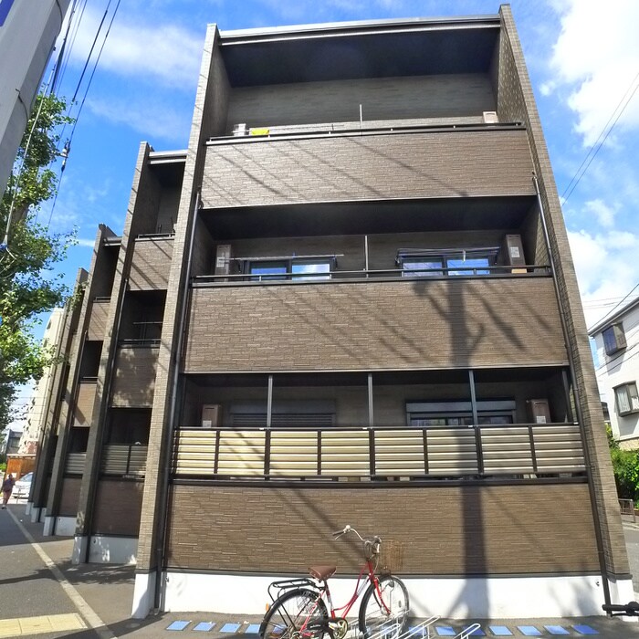 LAUREL柴又の物件外観写真