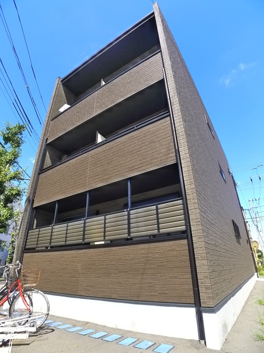 LAUREL柴又の物件外観写真