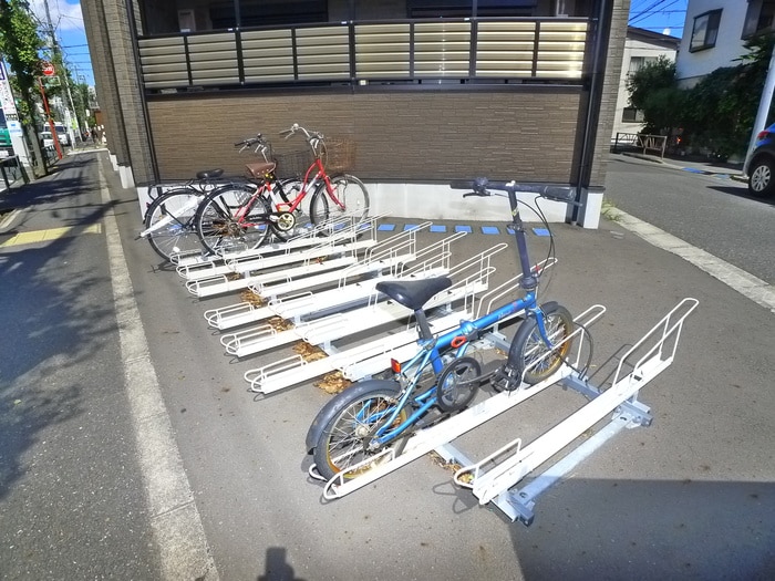 LAUREL柴又の物件外観写真