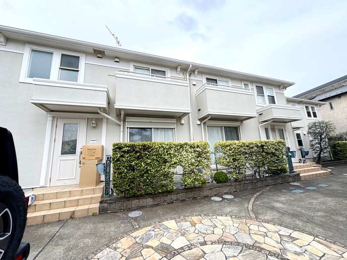 COURTⅢA棟の物件外観写真