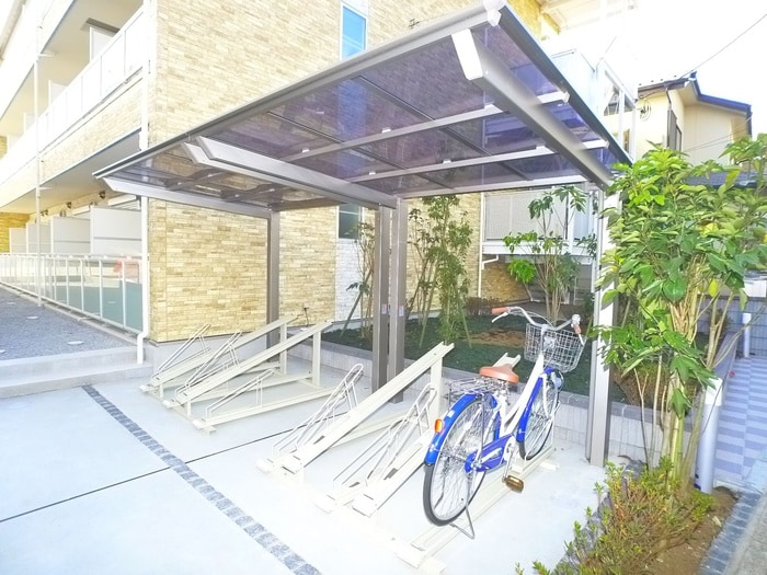 リブリ・June HAPPINESSの物件外観写真