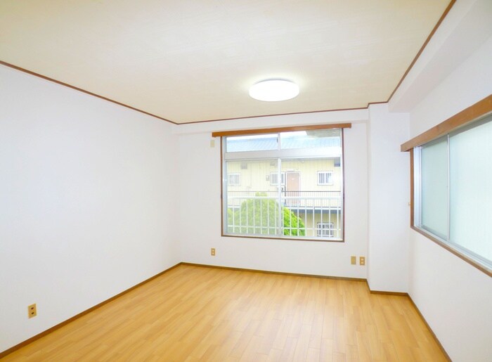 富田ビルの物件内観写真