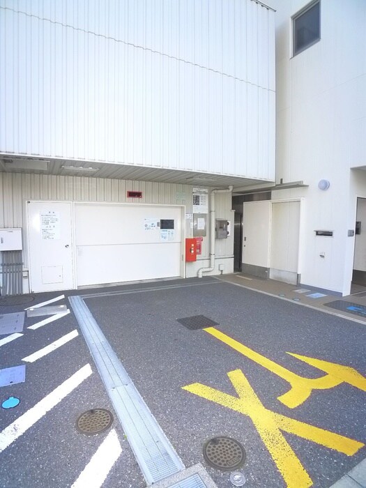 エストピア八潮の物件外観写真