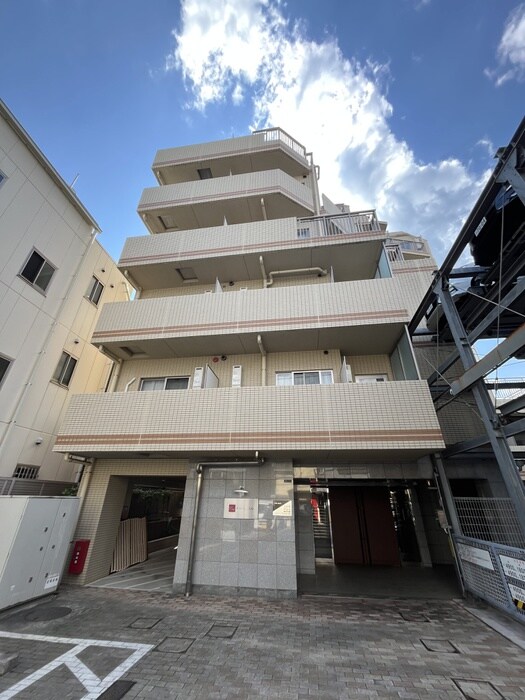 ドゥーエ西大島の物件外観写真