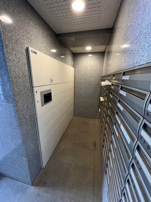 ドゥーエ西大島の物件外観写真