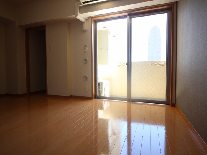 ドゥーエ西大島の物件内観写真