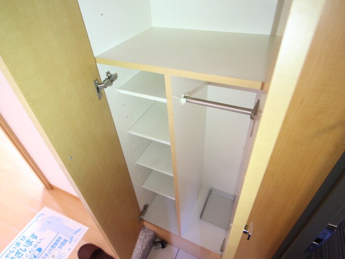 ドゥーエ西大島の物件内観写真