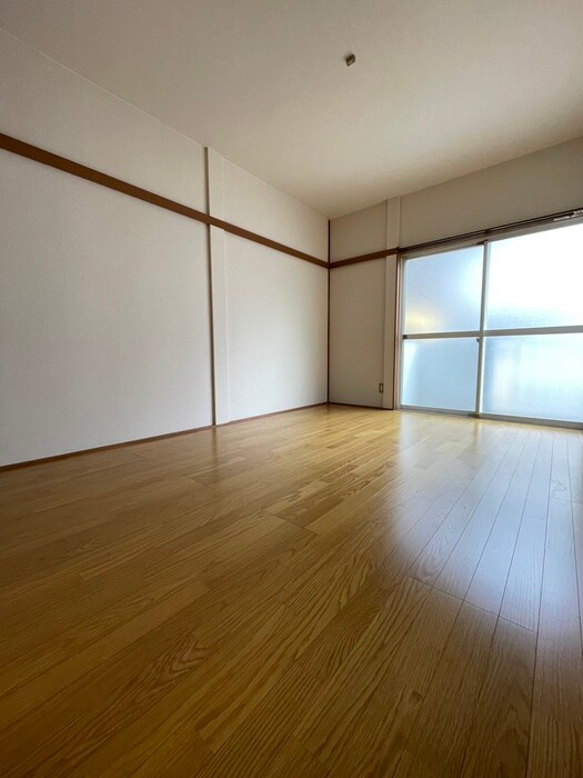 スカイコ－ポの物件内観写真