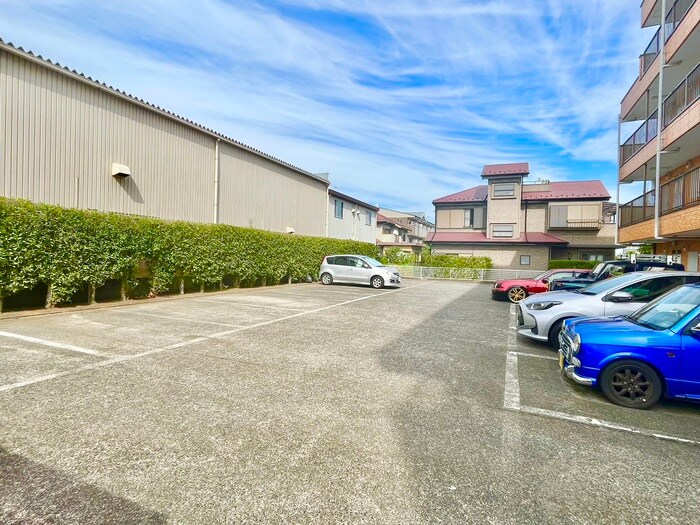 ウィンク松木の物件外観写真